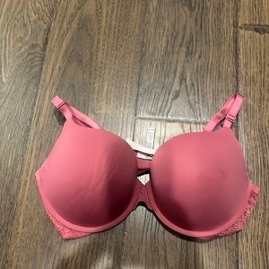 Victoria’s Secret Size 36 DD Bra